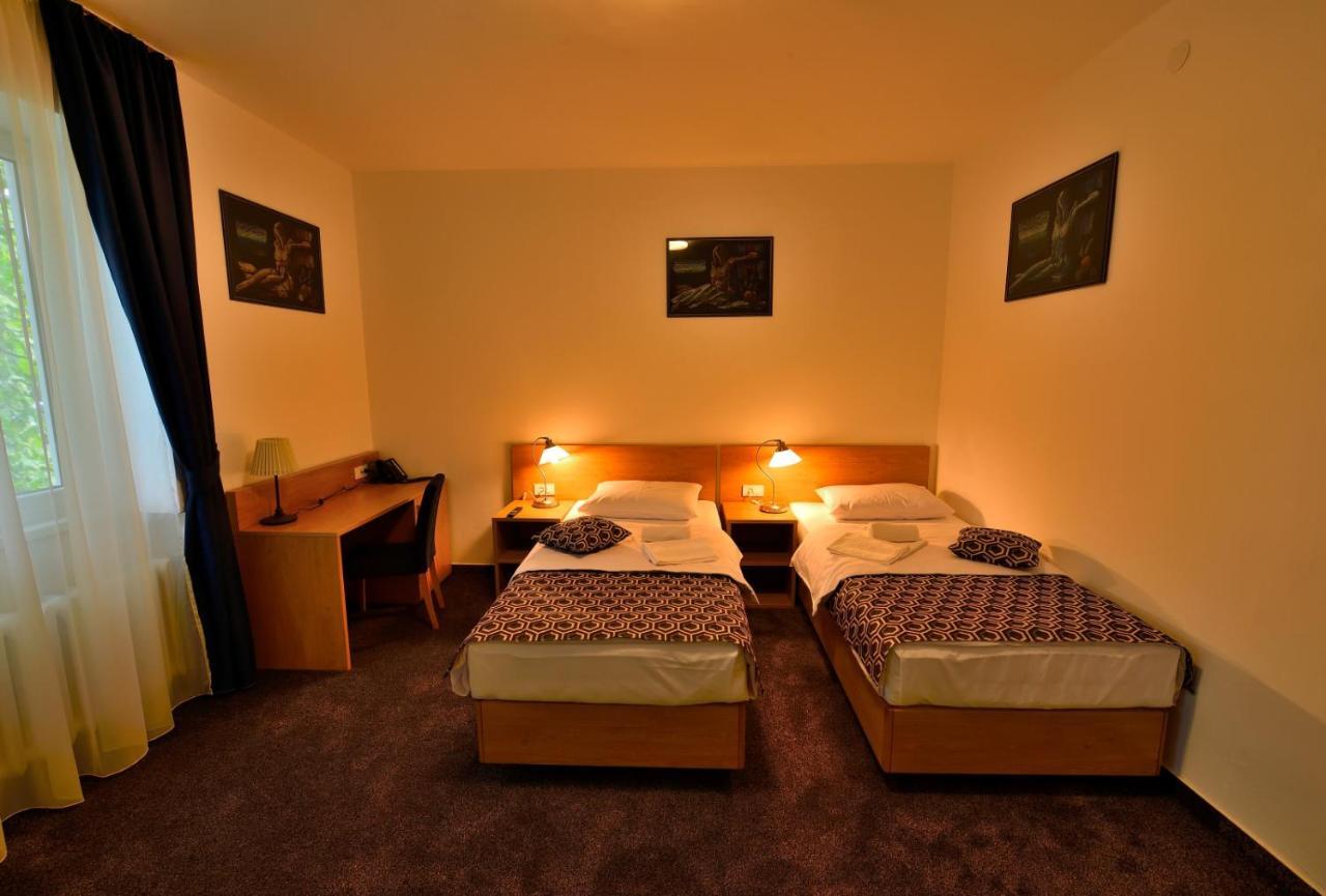 Orient Hotel Nablus Ngoại thất bức ảnh