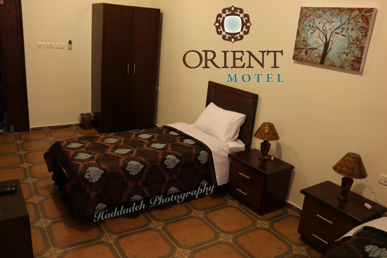 Orient Hotel Nablus Ngoại thất bức ảnh
