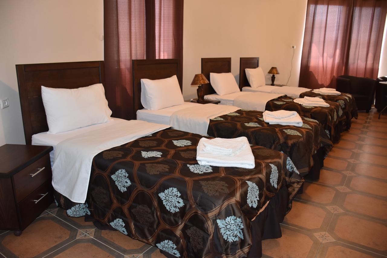 Orient Hotel Nablus Ngoại thất bức ảnh