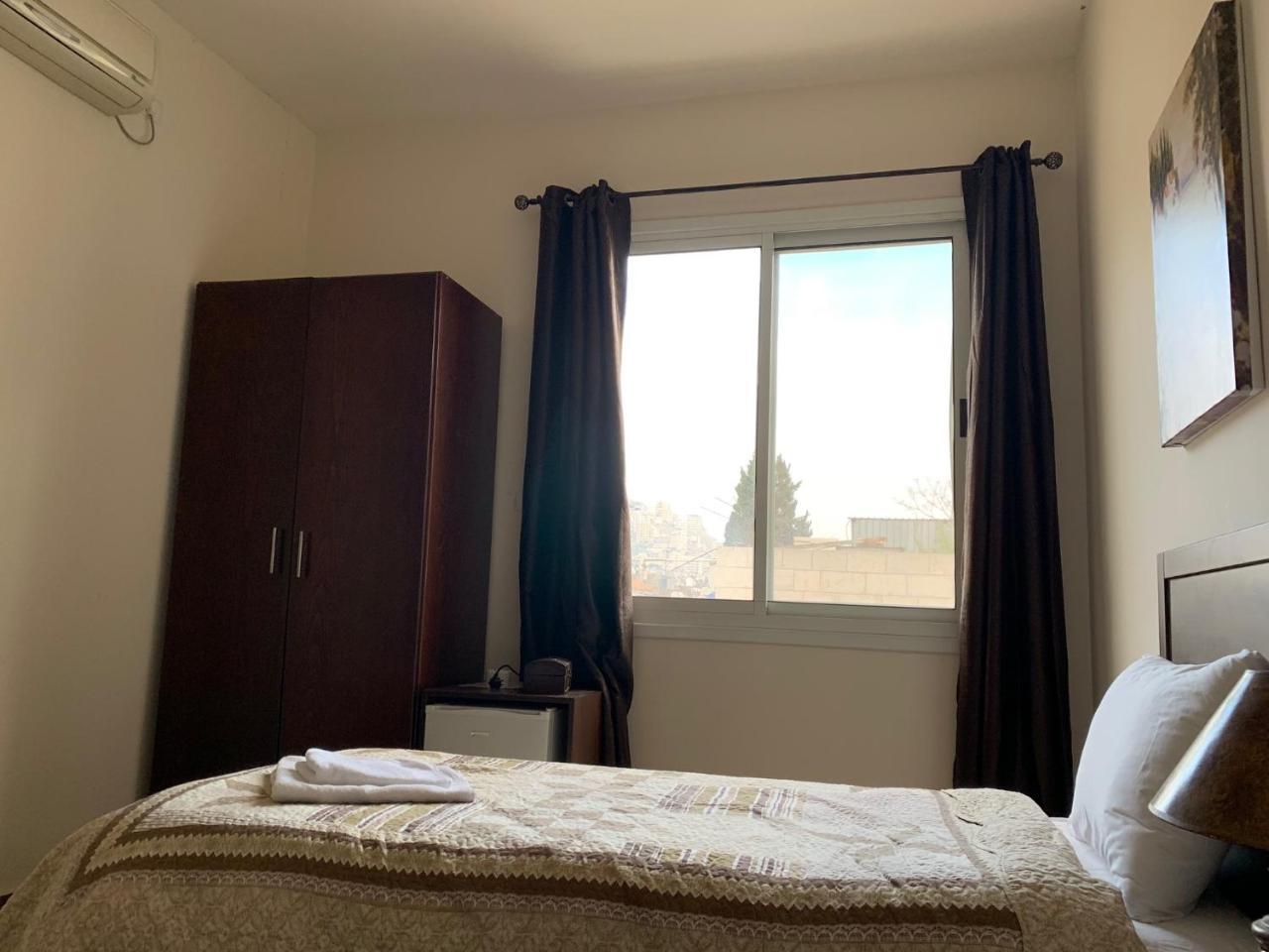 Orient Hotel Nablus Ngoại thất bức ảnh